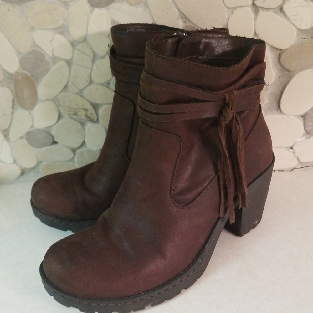 New BOC boots